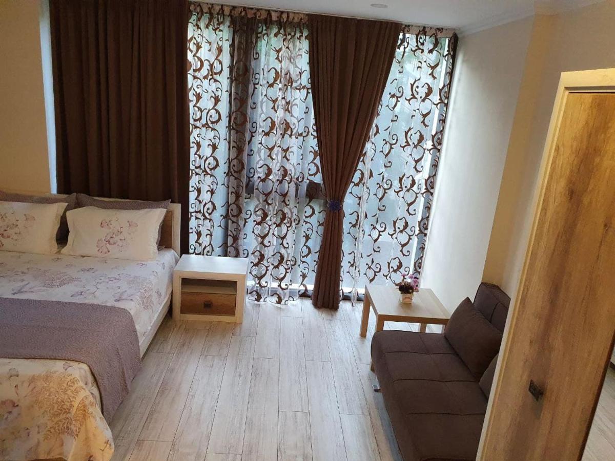 Апартамент За Гости ,,Христина" Ravda Exterior photo